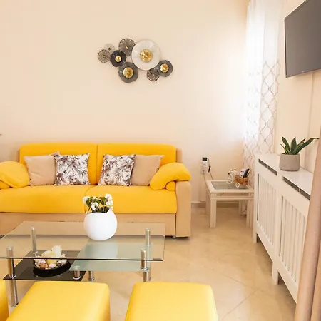 Apartment Rena's House 2 *